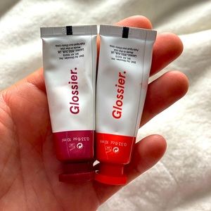 Glossier Cloud Paint